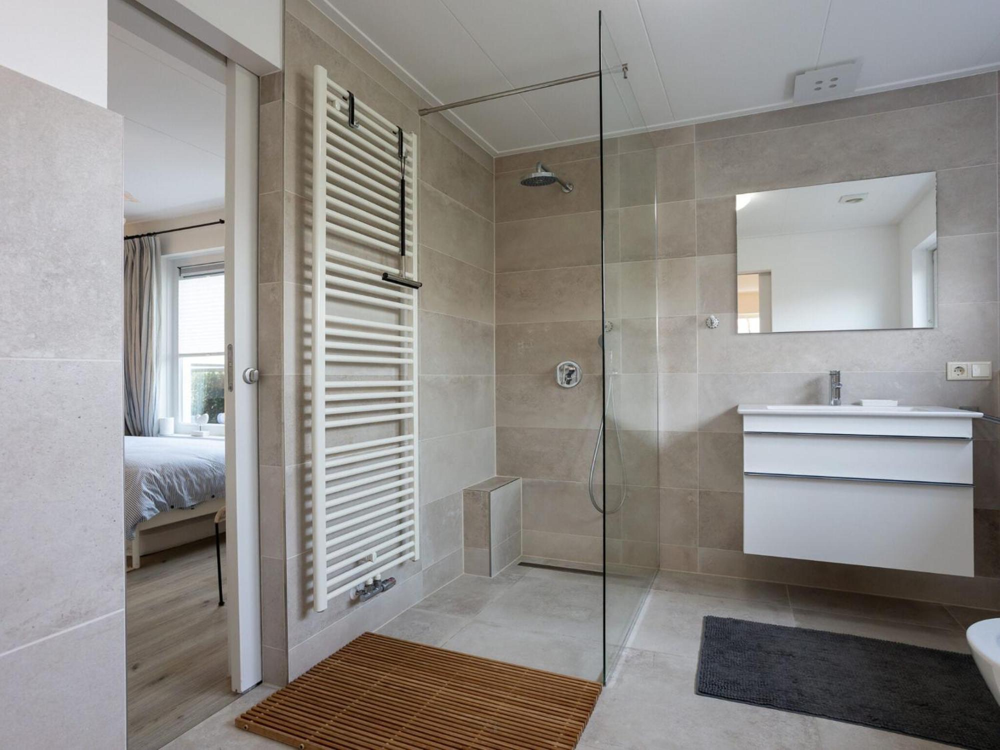 Beautiful, Luxurious On The Veerse *