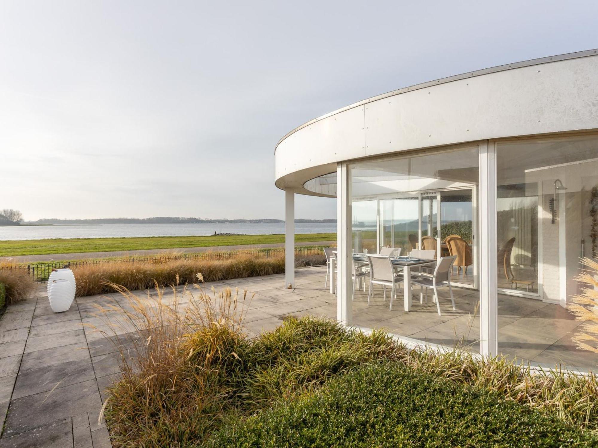 Beautiful, Luxurious On The Veerse Vakantiehuis Kamperland