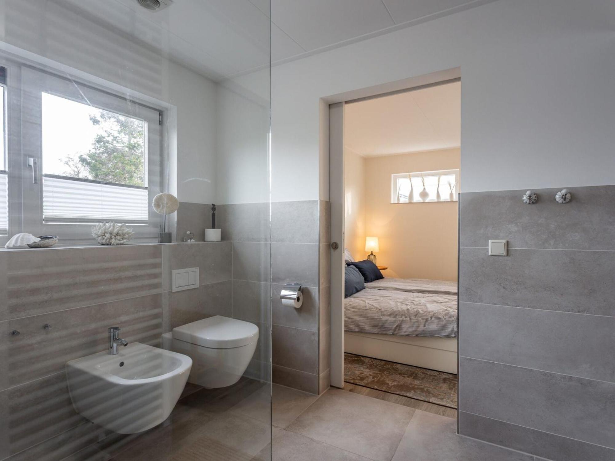 Beautiful, Luxurious On The Veerse Vakantiehuis *
